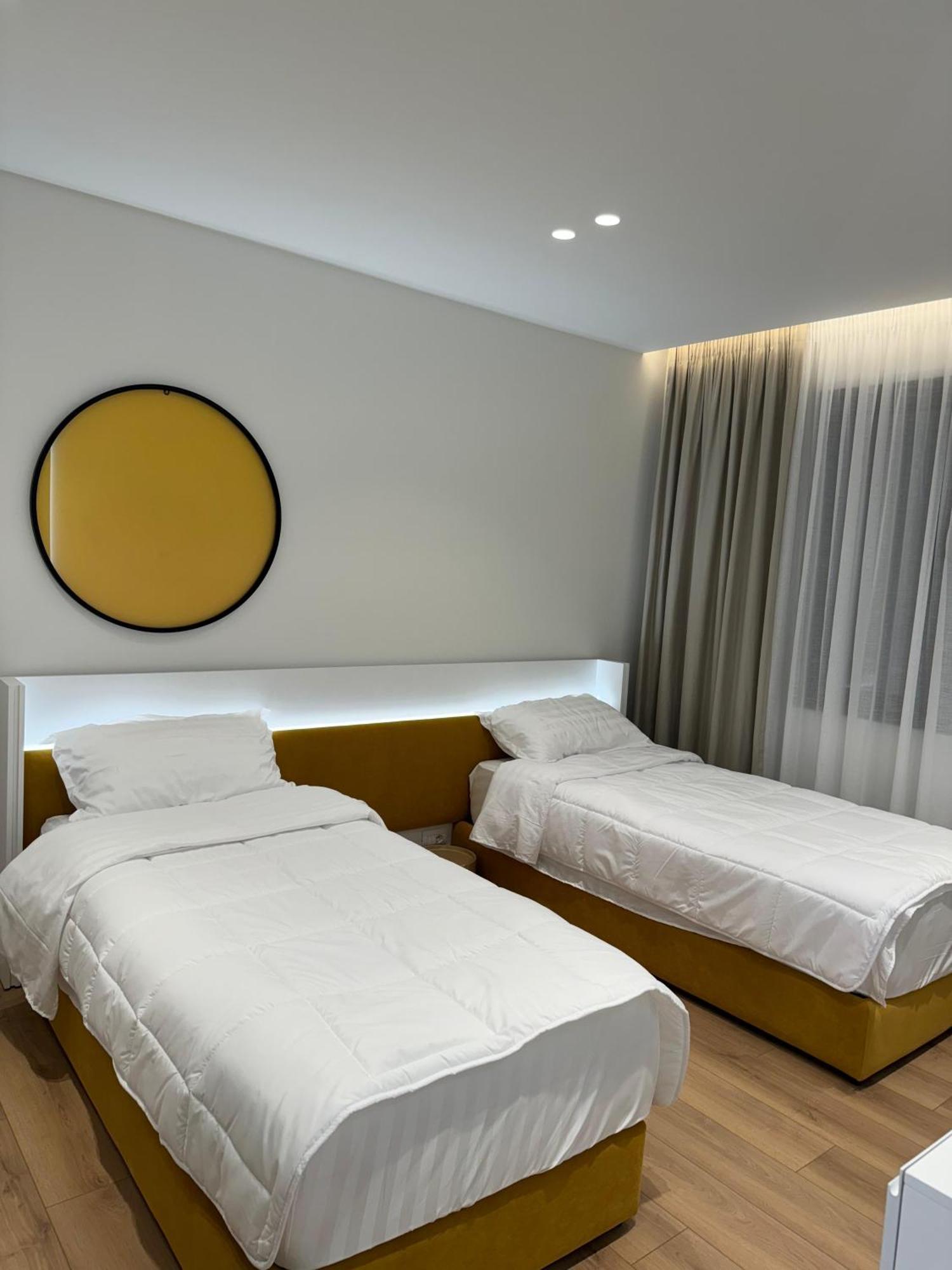 Incasso City Center Apartment Тирана Екстер'єр фото